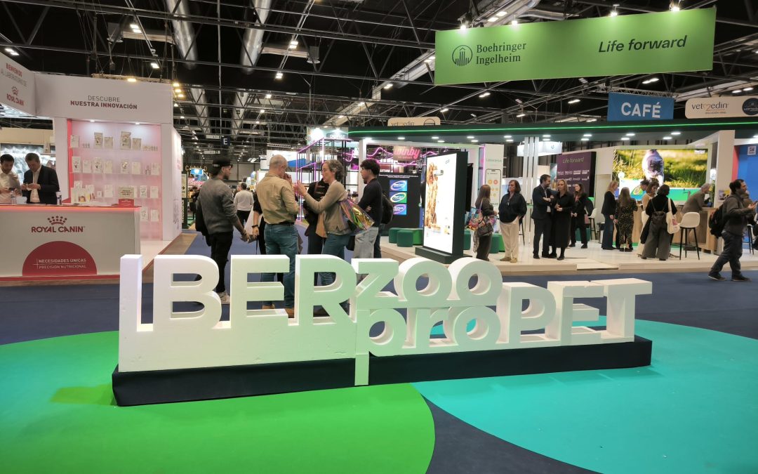 Enriquecedoras jornadas de Grupo Valdelvira en Vetmadrid 2026 (AMVAC)